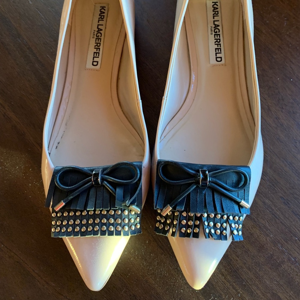 Size 8 camel KL shoes with black leather detail.